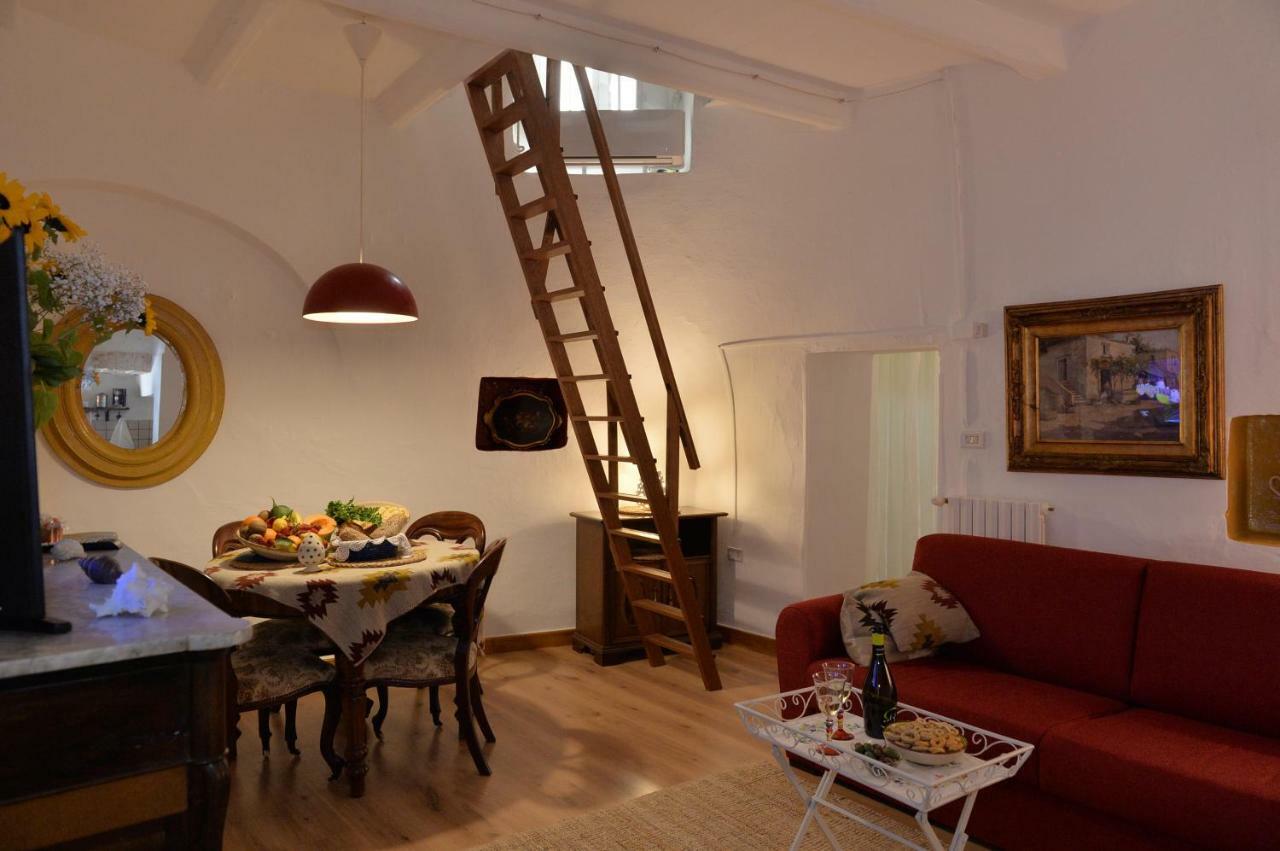 Trulli Del Corso B&B Αλμπερομπέλο Εξωτερικό φωτογραφία